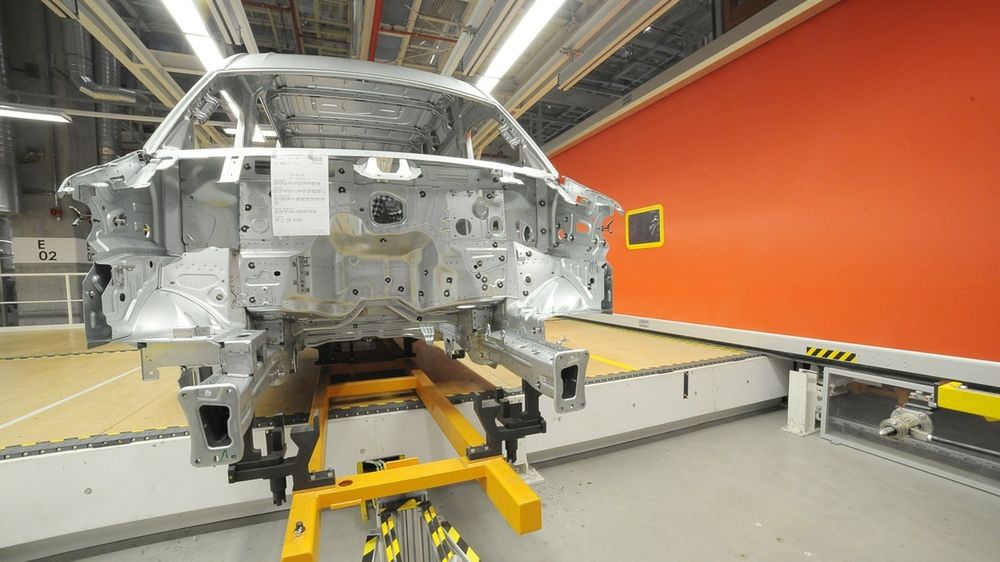 Przed rokiem Nissan wycofał z rynku japońskiego ponad 1,2 mln samochodów