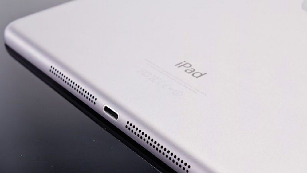 Jak sprawić by iPad Pro ładował się ponad 60 proc. szybciej? Wystarczy kupić nowy adapter...