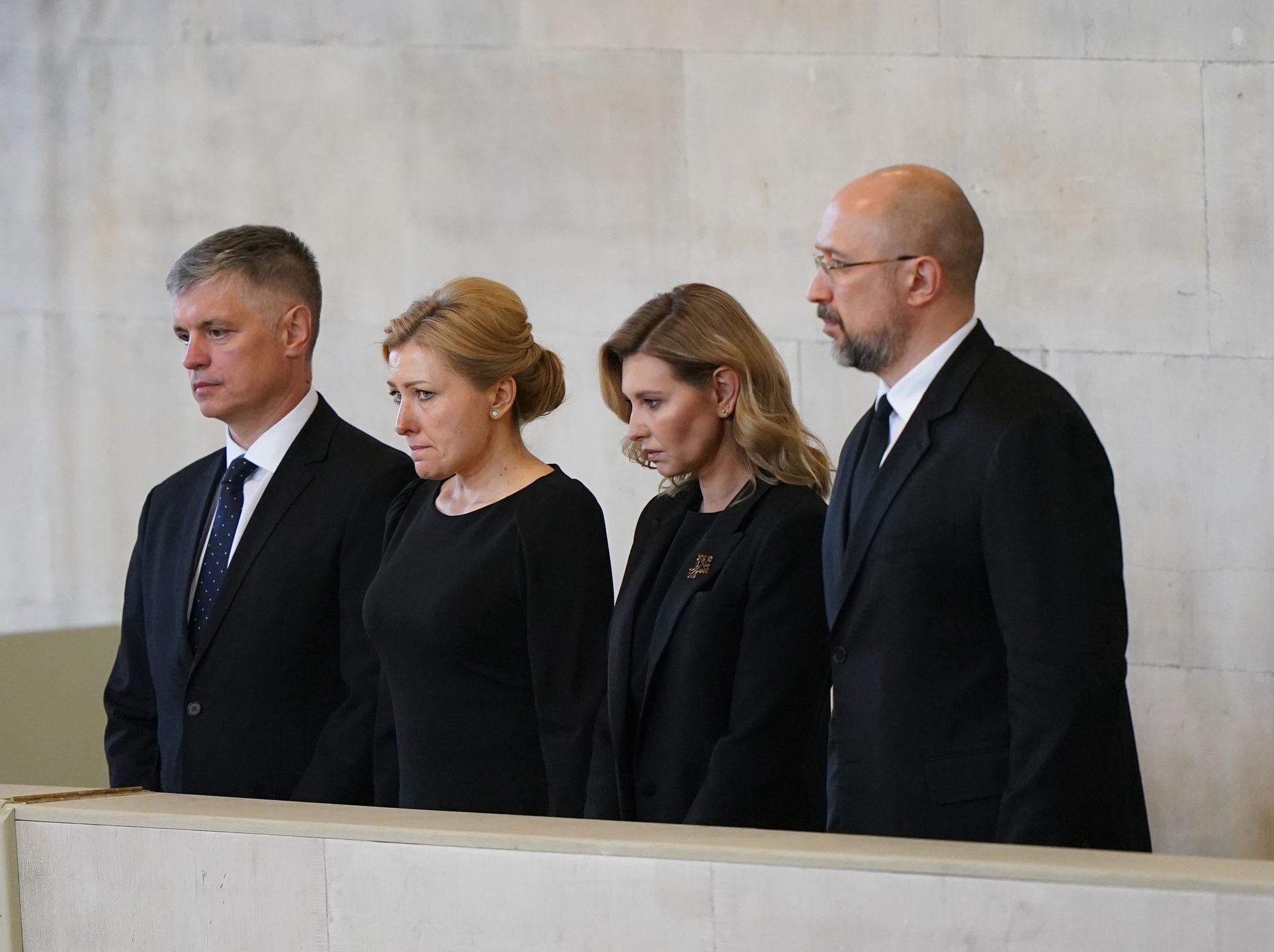 Olena Zelenska przyleciała na pogrzeb królowej Elżbiety