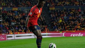 Barcelona nadal na prowadzeniu. Gwiazdor odrzucił ofertę Bayernu Monachium