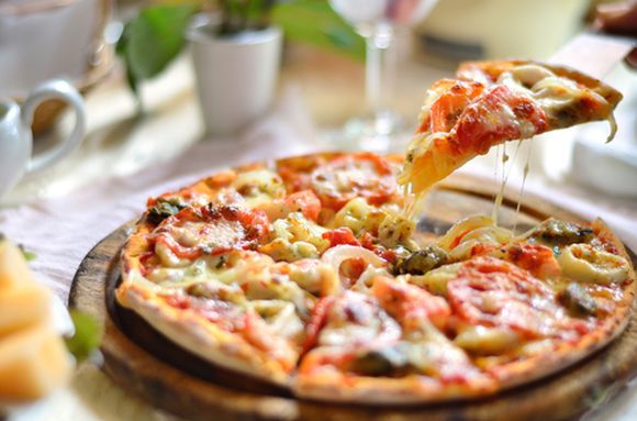 Międzynarodowy Dzień Pizzy. Przedstawiamy historię jednego z najpopularniejszych dań na świecie