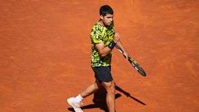 Carlos Alcaraz i Stefanos Tsitsipas bez strat w Barcelonie. Turniejowa "trójka" za burtą