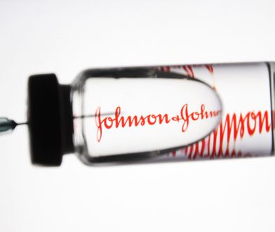 Szczepionka Johnson&Johnson skuteczna po jednej dawce? Ekspert tłumaczy