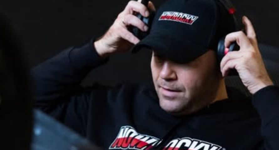 Karol Nawrocki i odzież NowRocky. Jak to jest z politykami w reklamach?