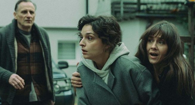 Nowy polski Coben wylądował na Netfliksie. Recenzja serialu „Tylko jedno spojrzenie”