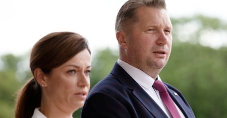 Kim jest żona Przemysława Czarnka? Poznali się podczas pracy sezonowej we Włoszech