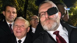 Braun zamieścił zdjęcie z Kaczyńskim przed Trybunałem Konstytucyjnym