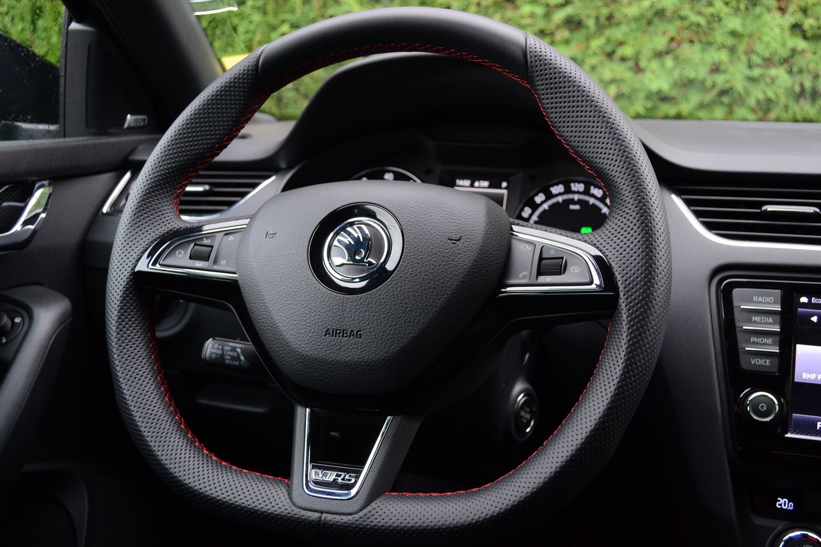 Test Škoda Octavia RS 2.0 TSI – men in black 19