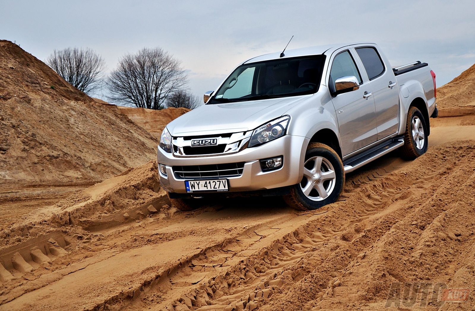 Isuzu D-Max 6