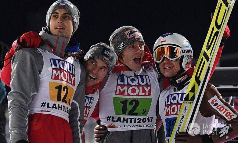 The Polish team celebrates after the Men's Large Hill Team Ski Jumping event of the 2017 FIS Nordic World Ski Championships in Lahti, Finland, on March 4, 2017.  Poland won the event ahead of Norway and Austria. / AFP PHOTO / Jonathan NACKSTRAND