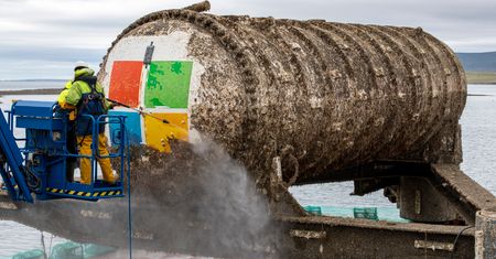 Microsoft: wypłynął eksperyment firmy. Podwodne centrum danych okazało się dobrym pomysłem