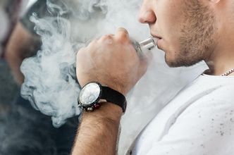 Rekordową akcyzą chcą podpalić rynek tytoniowy? Przemytnicy mają powody do radości