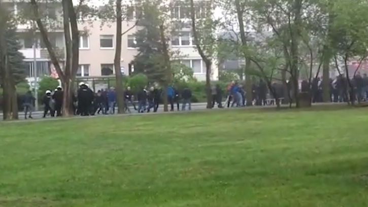 Materiały prasowe / trojmiasto.tv / Bójka kiboli Arki Gdynia i Lechii Gdańsk przed Ergo Areną