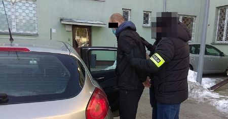 Biała Podlaska. Groził nożem przypadkowym osobom. 32-latek aresztowany