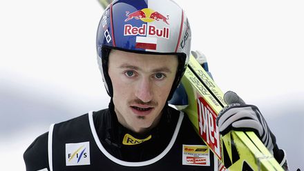 Ktoś tu jest w twoim wieku? Zgadnij rocznik polskiej legendy sportu!