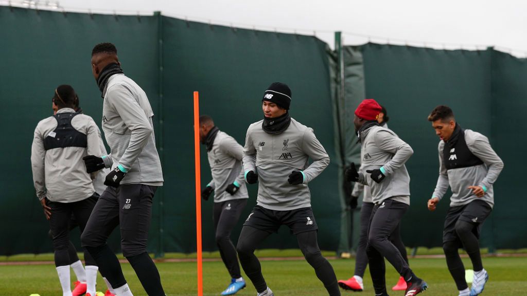 Piłkarze Liverpool FC podczas treningu