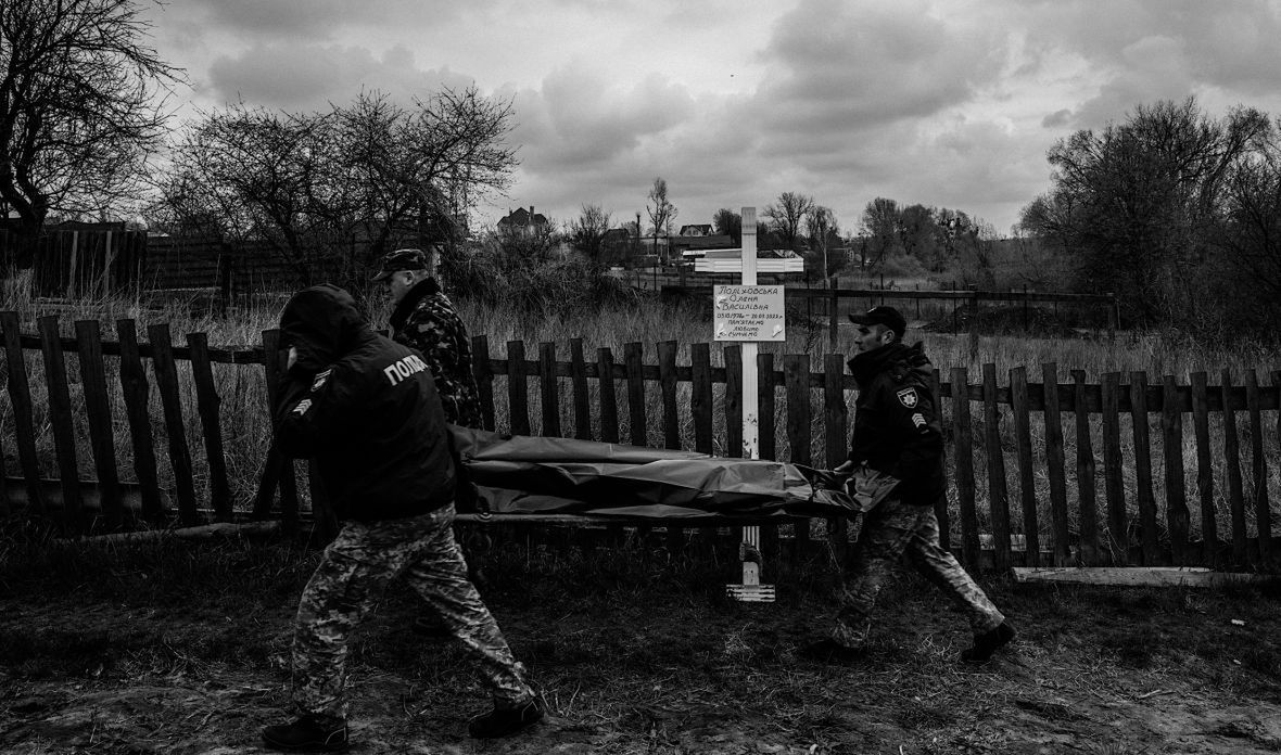 "Pamiętamy, kochamy, tęsknimy" – napisali na krzyżu bliscy Leny