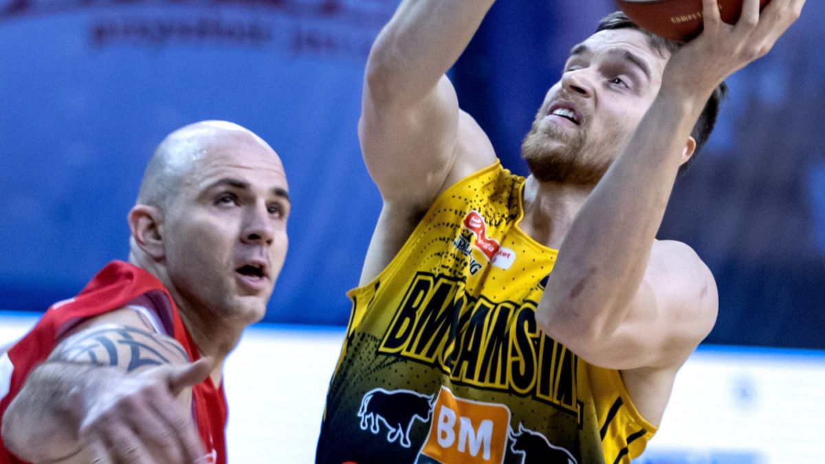 PAP / Andrzej Grygiel  / Na zdjęciu: Jakub Garbacz