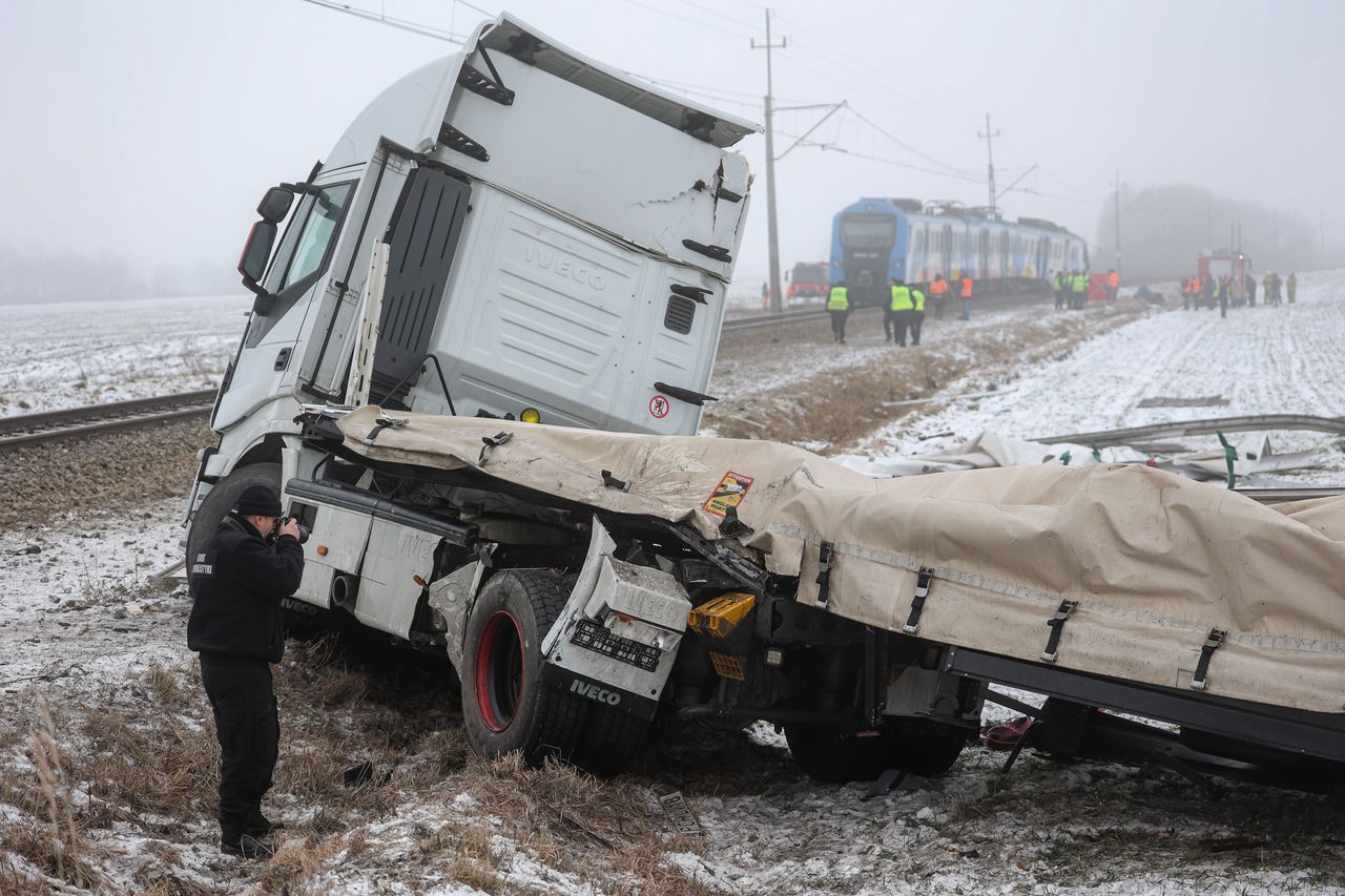 Wypadek pociągu w Budzyniu. Są ofiary