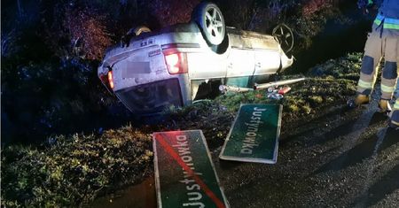 Dachował passatem, miał 1,5 promila we krwii. 20 – latek, za swój czyn odpowie przed sądem. Stracił prawo jazdy