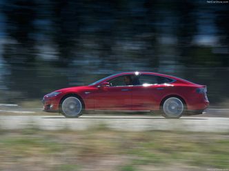 Apple przegrywa z Google i Samsungiem