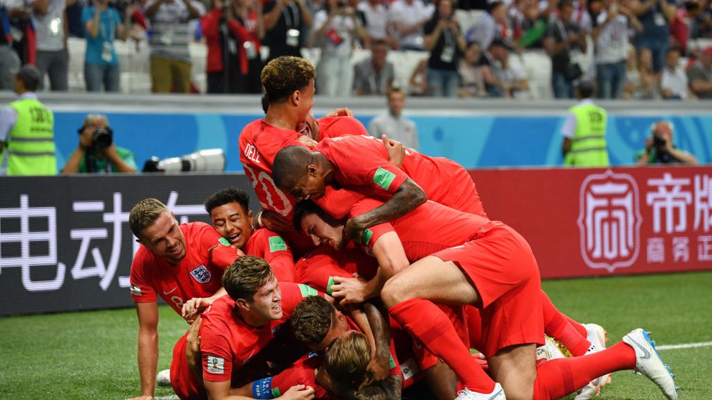 Getty Images / Dan Mullan / Na zdjęciu: Anglicy cieszą się z bramki zdobytej przez Harry'ego Kane'a