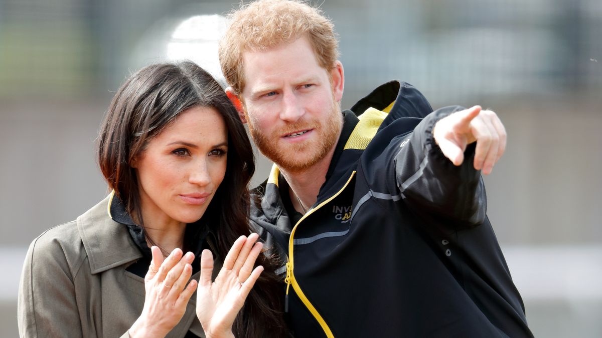 Harry ma coraz mniej do powiedzenia, ale nie wydaje się tym przejmować 