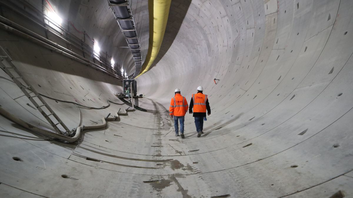 Tak wyglądała budowa tunelu średnicowego pod Łodzią