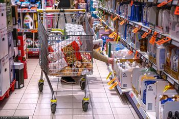 Sprzedaż detaliczna wystrzeliła. Skok o 18 proc.