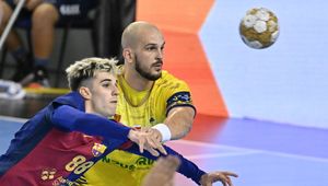 Barca zabłysnęła w Hali Legionów