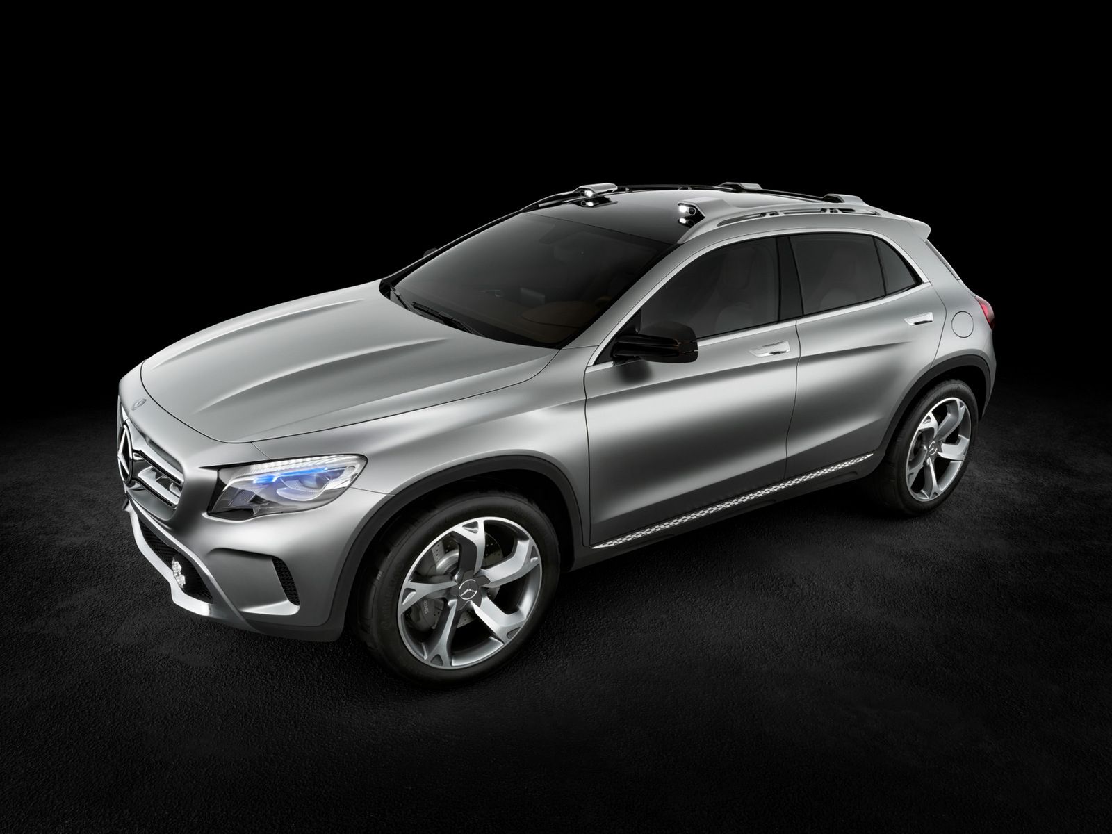 Mercedes GLA Concept na oficjalnych zdjęciach [galeria] 3