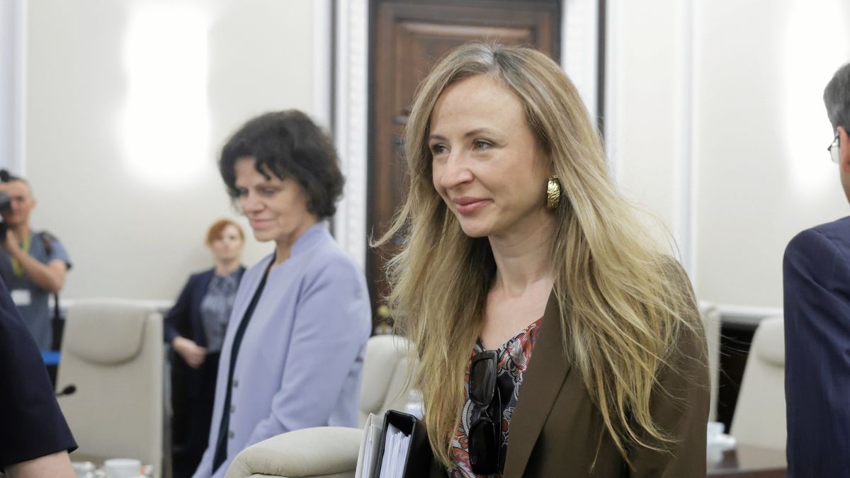 Agnieszka Dziemianowicz-Bąk nie popiera zniesienia zakazu handlu