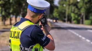 Dobiegniew: 19-letni pirat drogowy w skodzie. 2500 zł mandatu i utrata prawa jazdy