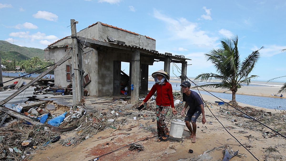 Wietnam po uderzeniu tajfunu Kalmaegi
