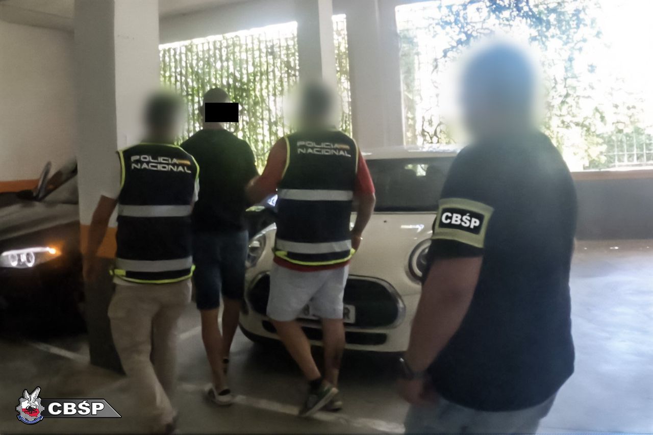 Policjanci CBŚP wraz z hiszpańską policją rozbili kryjówki groźnych przestępców