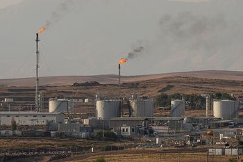 Irak ogranicza eksport morski ropy. Trzykrotny spadek wydobycia