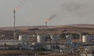 Irak ogranicza eksport morski ropy. Trzykrotny spadek wydobycia