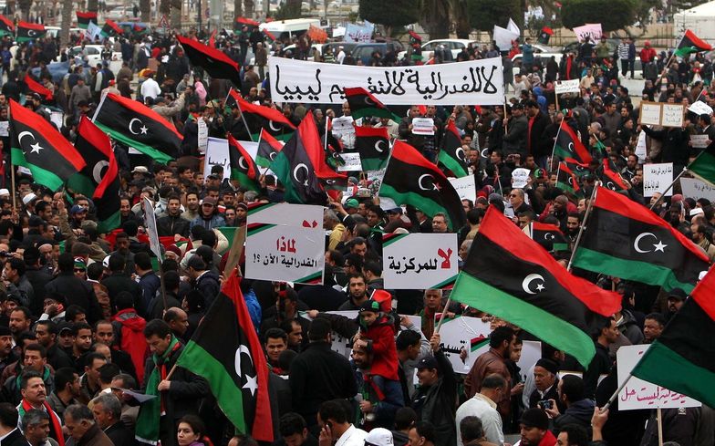 Libia wypuszcza brytyjskich dziennikarzy