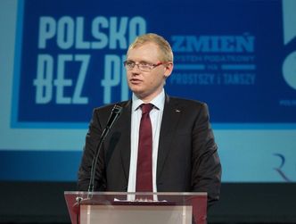 Z Polski wyciekło 540 mld zł zarobionych przez wielkie firmy. Resort finansów ujawnia dane