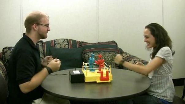 Bezpieczny i bezprzewodowy łomot dla dwojga... [wideo] 1