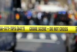 Wjechał taksówką w ludzi. "Wysiadł i zemdlał"