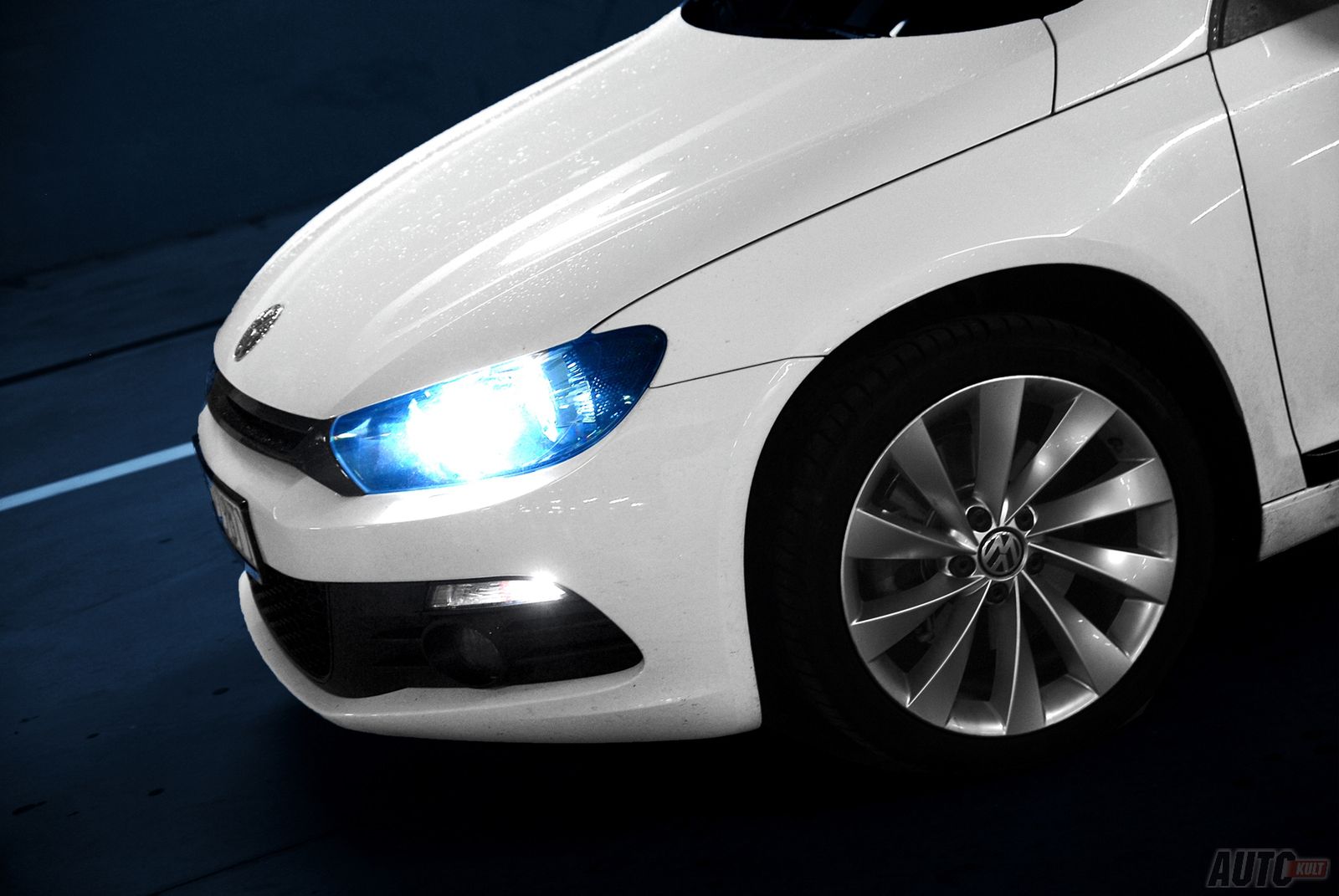Volkswagen Scirocco 2,0 TSI DSG - test Autokult