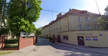 Grupowe zakażenie salmonellą w Kętrzynie. 19 osób wciąż w szpitalach