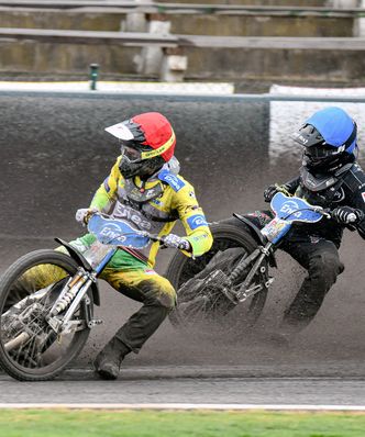 Żużlowa sobota. Inauguracja ligi w Polsce! Tuzy speedwaya pojadą w Gorzowie