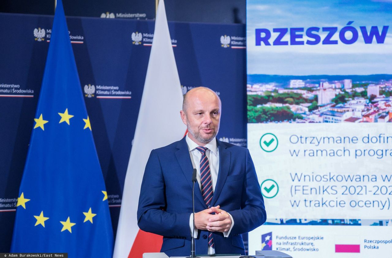 Prezydent Rzeszowa musiał się tłumaczyć. Doliczyli się 64 wyjazdów w delegację