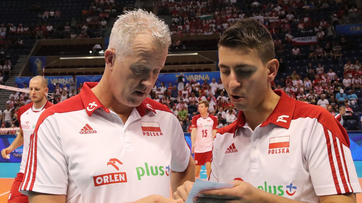 Zdjęcie okładkowe artykułu: Materiały prasowe / FIVB / Na zdjęciu: Vital Heynen (z lewej) i Michał Mieszko Gogol (z prawej)