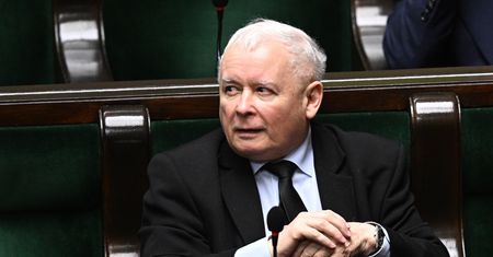 Nagła zmiana planów Kaczyńskiego. "Jest odizolowany od wiedzy"