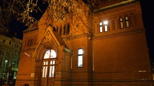 Legnica: Wojciech Morawiec i jego „Gawędy o… Piastach Legnickich” w bibliotece