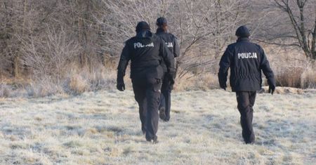 Rolnik postrzelony z policyjnej broni. Kto oddał strzał?