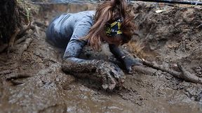 Błoto, woda, ból i łzy. Mamy zdjęcia z morderczego biegu z przeszkodami